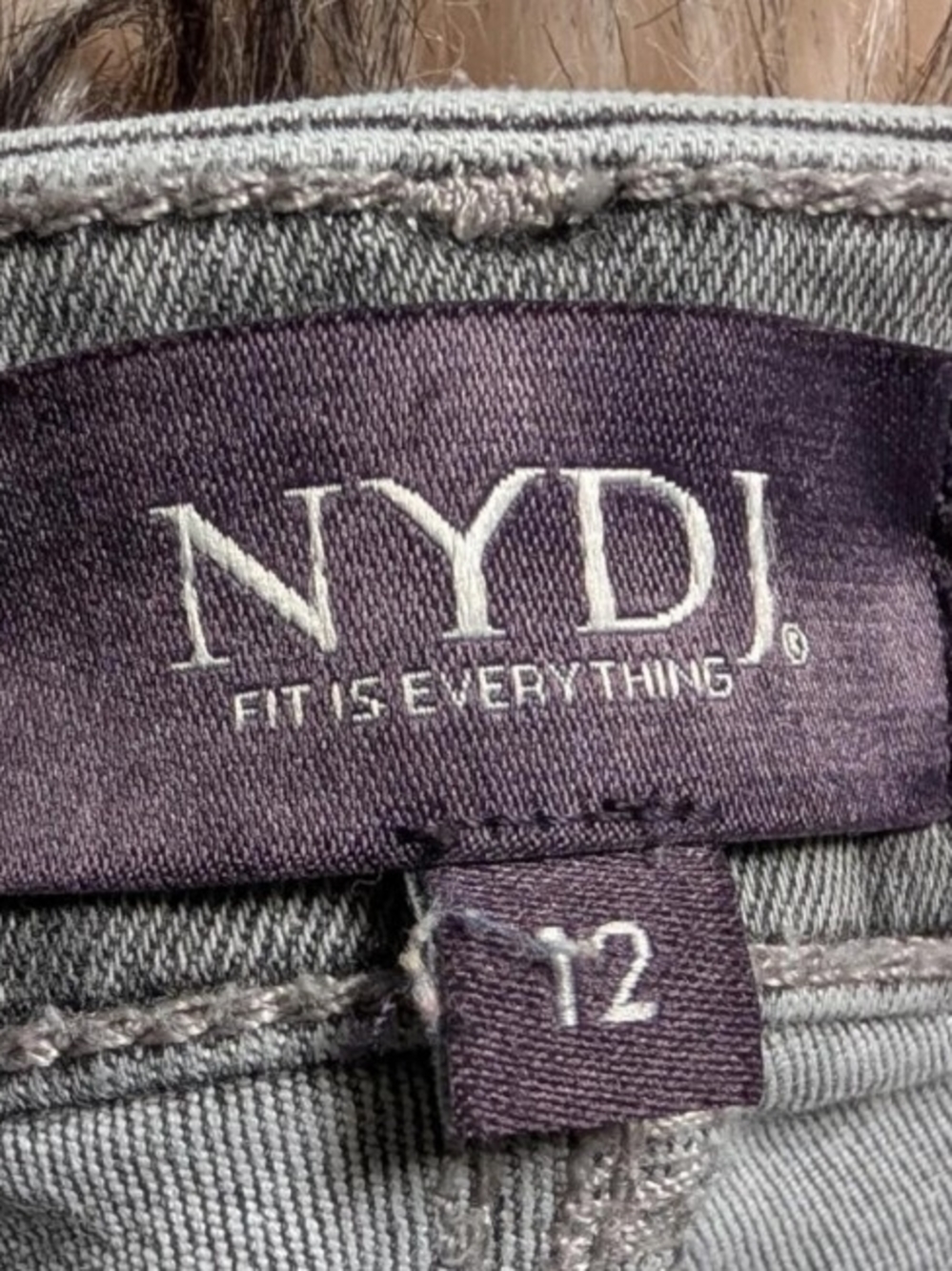 NYDJ Margot Girlfriend Size 12 - Picture 2 of 4